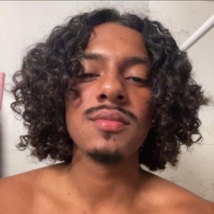 Meet your Posher, Yefrin